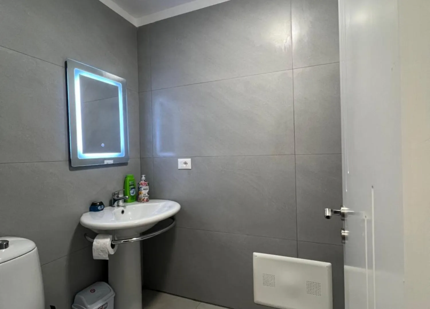 Apartment Holiday Rental Tirana Albania